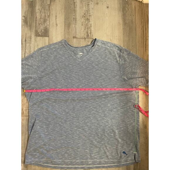 Tommy Bahama Size XXL Cape Cato V-Neck T-Shirt - Picture 5 of 12